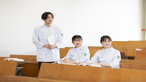 専門学校 柳川リハビリテーション学院 チャレンジ受験利用で入試と特待奨学生チャンスを分けてアタック