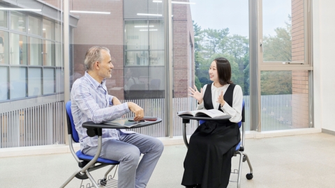 和洋女子大学 国際学部(英語コミュニケーション学科・国際学科)で、グローバル社会で活躍できる人材へ!