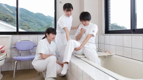 徳島医療福祉専門学校 国家試験合格率・合格者数全国トップクラス!