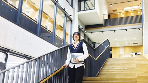 大手前短期大学 2プラス2の学びで広がる私のみらい。