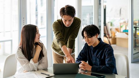 敬愛大学 想像を超える「情報」の可能性—2025年4月、情報マネジメント学部を新設!