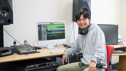 日本経済大学 東京渋谷キャンパス ■エンタメ業界のプロに学ぶ「芸能マネジメントコース」