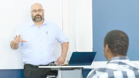 専門学校 長野ビジネス外語カレッジ ⼤学編⼊とは︖浪⼈せず専⾨学校から⼤学を⽬指すという進路選択
