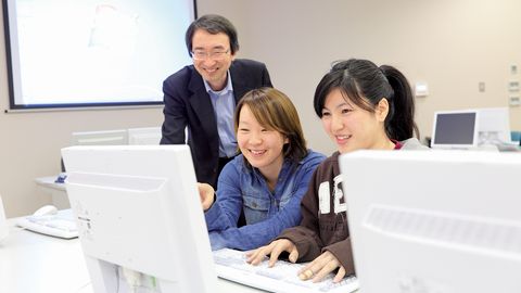 京都先端科学大学