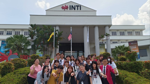 梅光学院大学
