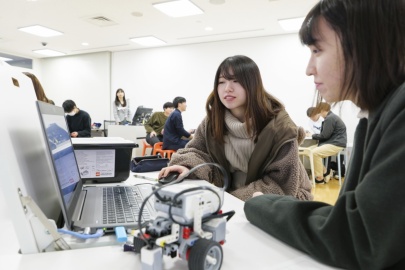 愛知淑徳大学