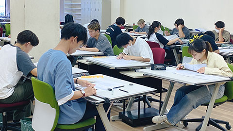 広島工業大学専門学校 卒業後、一級建築士・二級建築士の受験資格を取得!