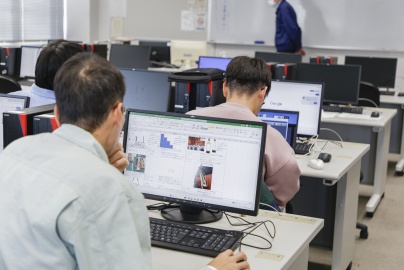 港湾職業能力開発短期大学校神戸校