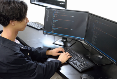 東京デザインテクノロジーセンター専門学校(IT・ホワイトハッカー・ロボット・ゲーム・イラスト・VTuber・アニメ・esports・CG)