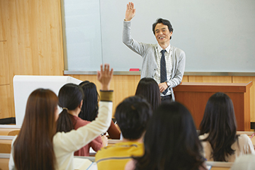大学教授・准教授・講師
